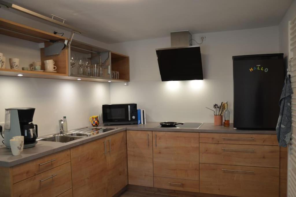 Apartamento Beim Bergschreiner Oberguenzburg Exterior foto